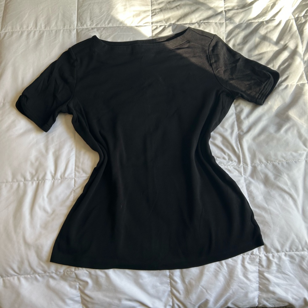 Chico's Classic Black Short Sleeve Top